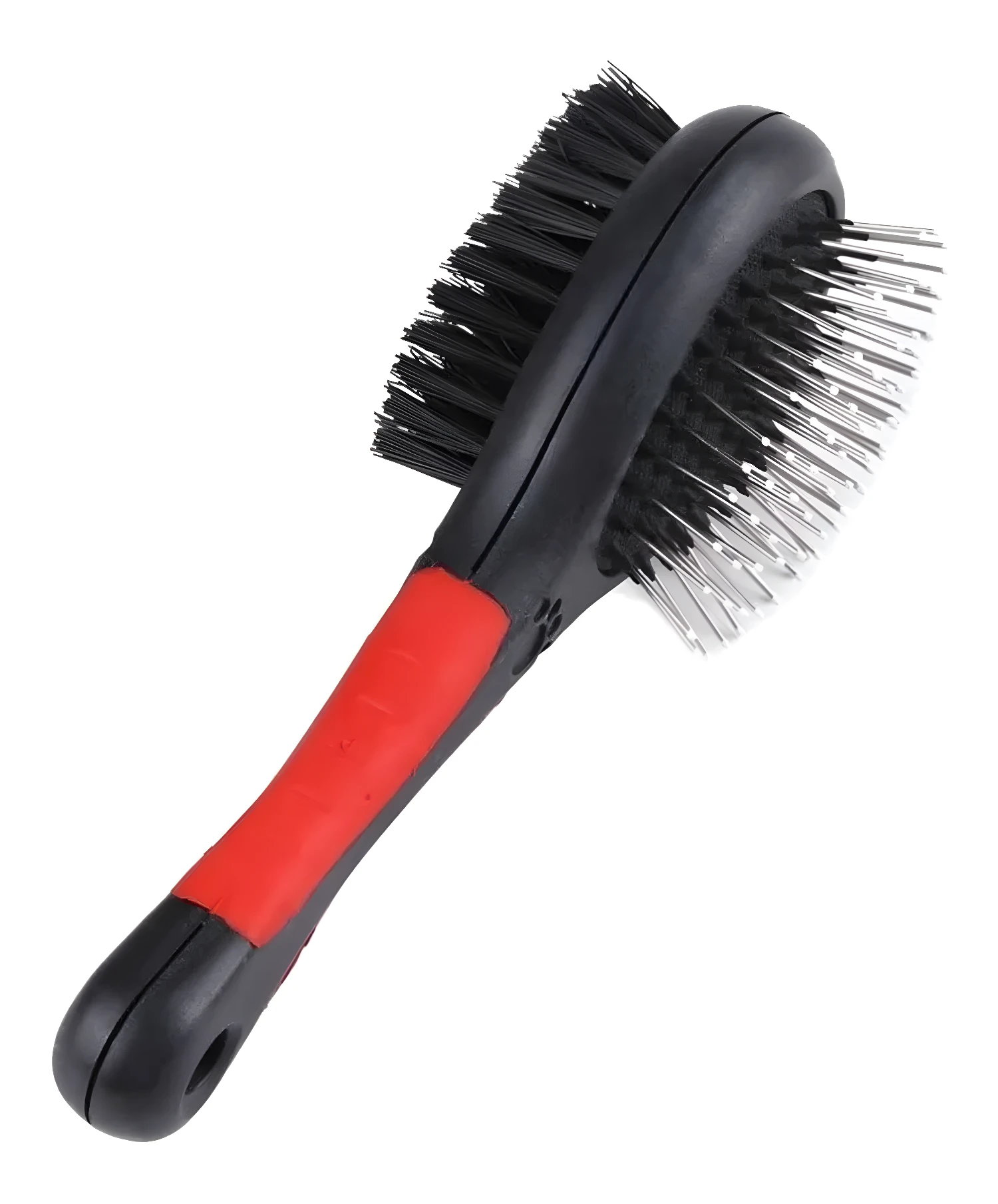 Cepillo doble cara para mascotas con cerdas negras y pines metálicos, mango ergonómico rojo y negro.