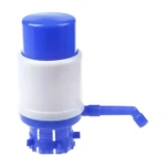 Bomba manual dispensadora de agua para botellón, con diseño azul y blanco.