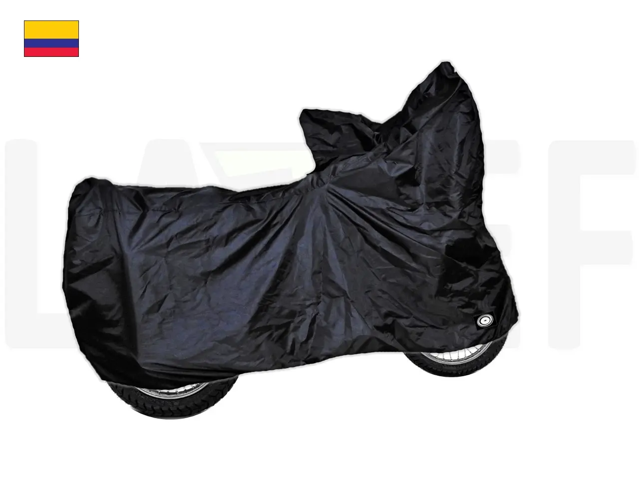 Pijama para moto semi impermeable, cubriendo una motocicleta negra con rueda visible y bandera de Colombia.