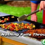 Lámina para asar BBQ sin PFOA con verduras a la parrilla y texto "Nothing Falls Through".