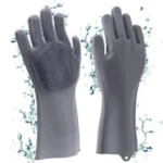 Guantes de silicona para lavar loza con esponja integrada, ideales para limpieza.
