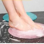 Tapete masajeador con ventosas para pies, ideal para ducha y spa, suave y exfoliante.