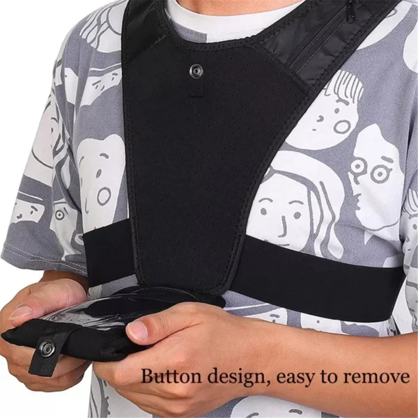 Corrector de postura deportivo con diseño de botón para fácil remoción.