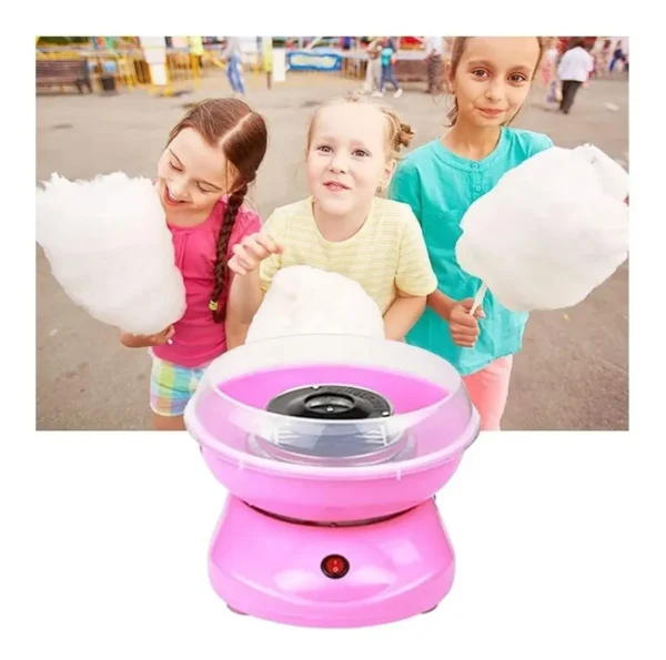 Máquina portátil para hacer algodón de azúcar rosa con niñas disfrutando del dulce.