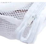 Bolsa para lavar zapatos de malla blanca con cierre, set x2.