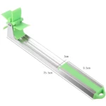 Cortador de frutas verde y plateado para melón, con medidas 25.5 cm de largo.