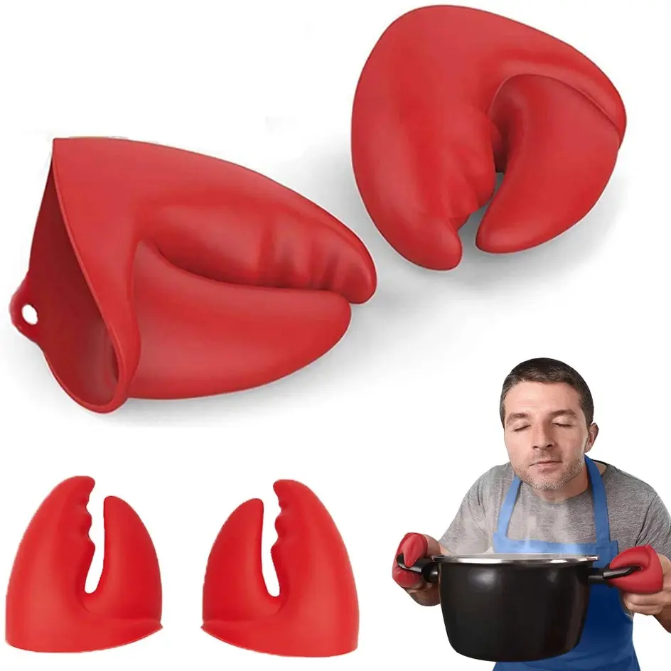 Guantes antiquemadura de silicona roja con forma de pinza de langosta, para proteger las manos del calor al cocinar.