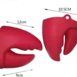 Guantes antiquemaduras de silicona rojos para cocina, miden 12cm y 10.5cm de ancho.