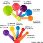 Set de 10 tazas y cucharas medidoras de colores para cocina, con capacidades de 250ml a 1.25ml.