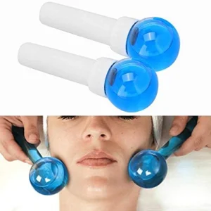 Globos de Helio Masajeador Facial azules aplicados en el rostro de una mujer.
