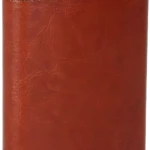 Licorera Whiskera de 8 oz forrada en cuero marrón con tapa plateada.