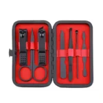 Set de manicure 8 en 1 con estuche, incluye cortaúñas, tijeras, pinzas y lima para uñas.