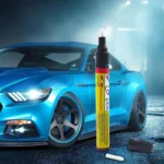 Esfero mágico quita rayones para carro azul, repara y protege la pintura.