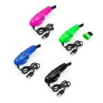 Mini aspiradora USB portátil en colores rosa, verde, azul y negro, ideal para limpieza de teclados y electrónicos.