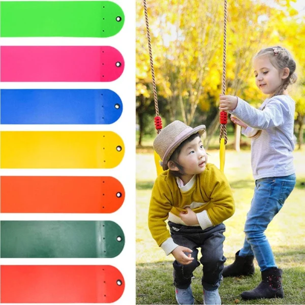 Columpio infantil para exteriores con dos niñas jugando en un jardín soleado.