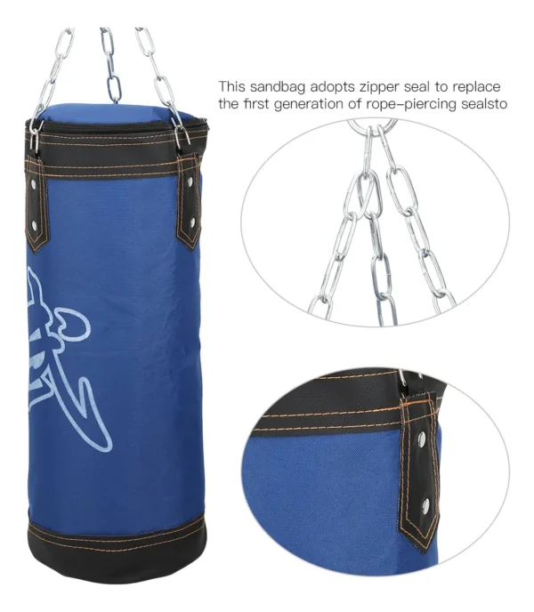 Saco de boxeo azul Sport 90cm con cadena de sujeción, diseño de cierre con cremallera.