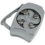 Abrelatas ajustable gris con 4 cuchillas de acero inoxidable, fácil de usar.