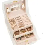 Joyero blanco de 3 niveles con espejo, compartimentos para collares, anillos, aretes y pulseras.