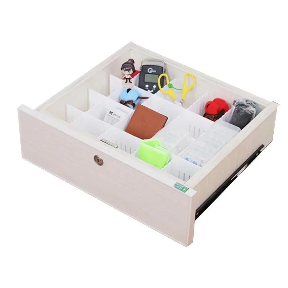 Organizador de rejilla para cajones con compartimentos, ideal para guardar accesorios pequeños y mantener el orden.
