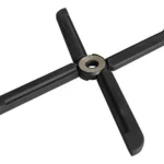 Salva mantel negro con 5 brazos extensibles, ideal para proteger superficies.