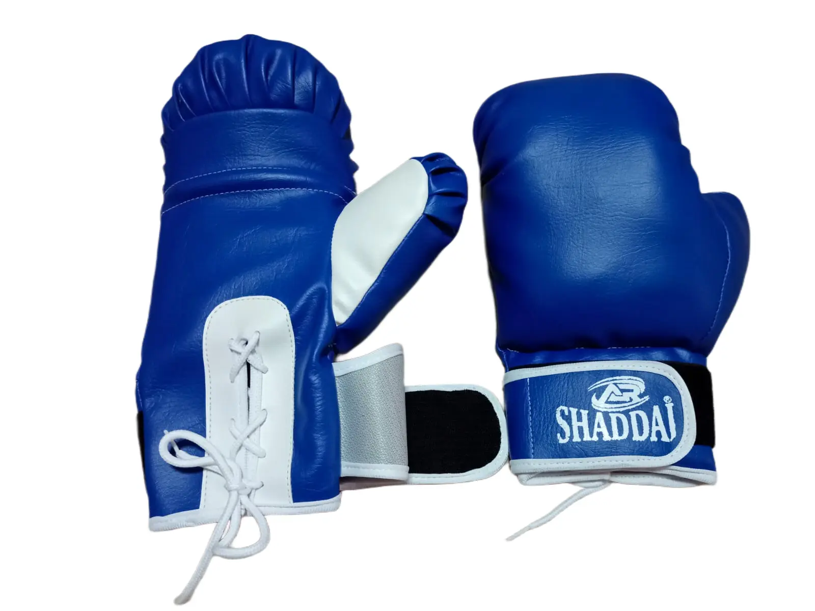 Guantes de boxeo corrientes azules con cordones blancos y logo "SHADDAI".