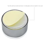 Toallero gancho adhesivo plateado para baño o cocina, con protector de cinta desprendible.