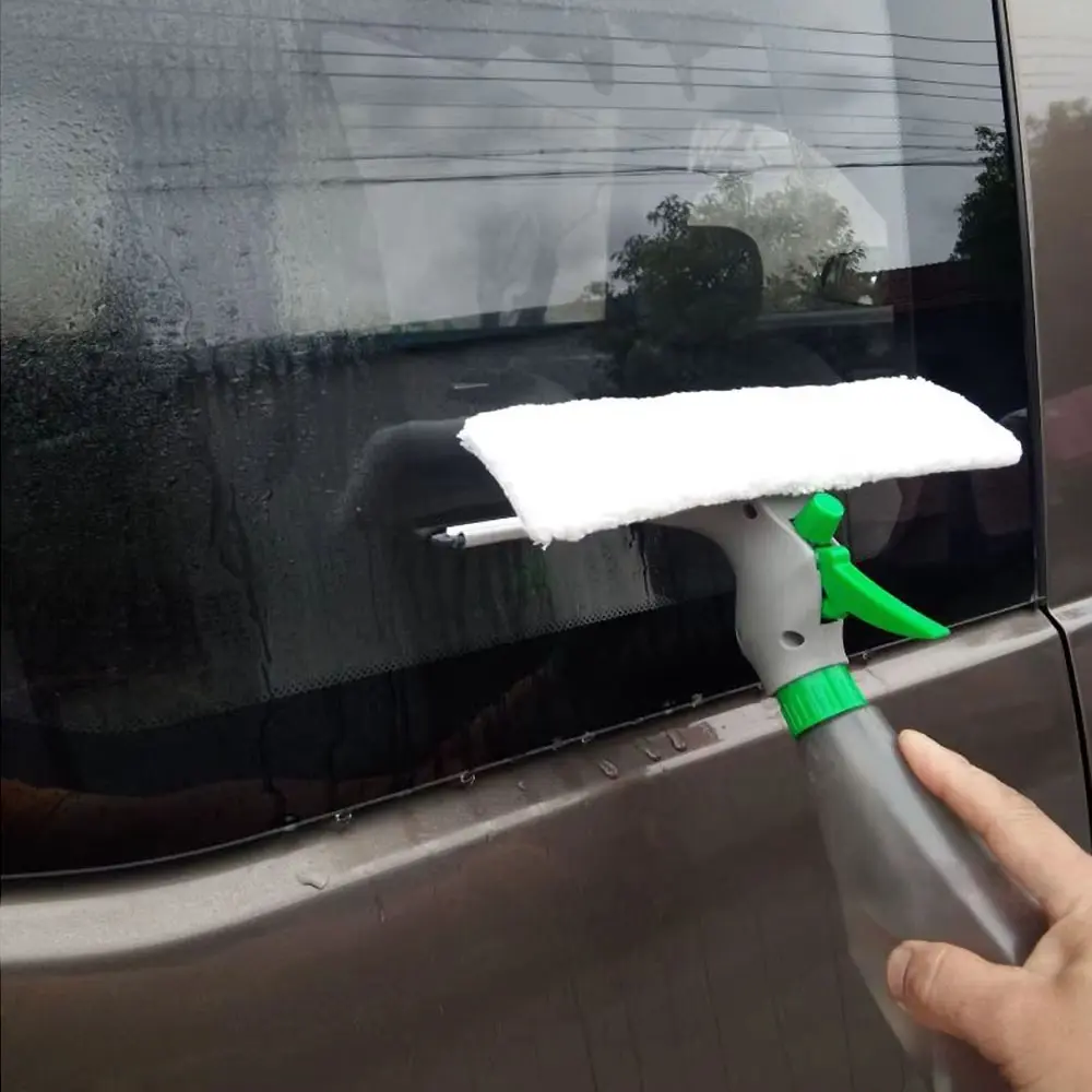 Limpiavidrios 3 en 1 Haragán con spray, para ventanas brillantes y sin esfuerzo.