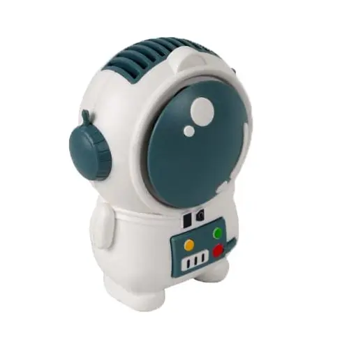 Mini ventilador portátil con forma de astronauta blanco y azul, ideal para escritorio.