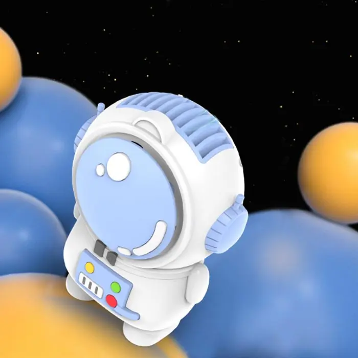 Mini ventilador portátil con diseño de astronauta blanco y azul, ideal para llevar a donde vayas.