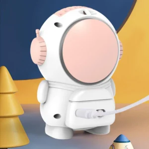 Mini ventilador portátil con forma de astronauta, ideal para llevar a todas partes.