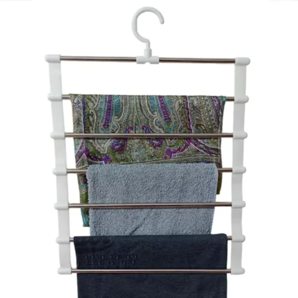 Gancho de ropa 6 en 1 para ahorrar espacio con pantalones, toallas y bufanda.