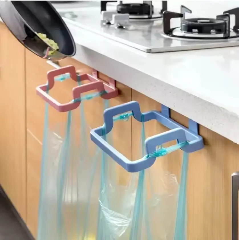 Soportes colgantes para bolsa de basura x2, ideales para cocina y fácil desecho de residuos.