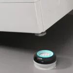Soporte antivibración para lavadora con base acolchada, reduce ruido y movimiento.