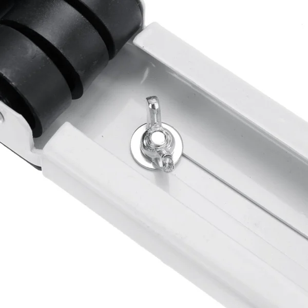 Base para lavadora/nevera con ruedas y perno de sujeción, soporte metálico blanco.