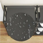 Estante zapatero multiusos con cubierta gris, ideal para organizar zapatos.