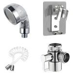 Extensor de grifo cromado con cabezal, soporte, manguera y divisor.