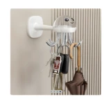 Gancho pulpo giratorio 360 para colgar llaves y paraguas en pared.