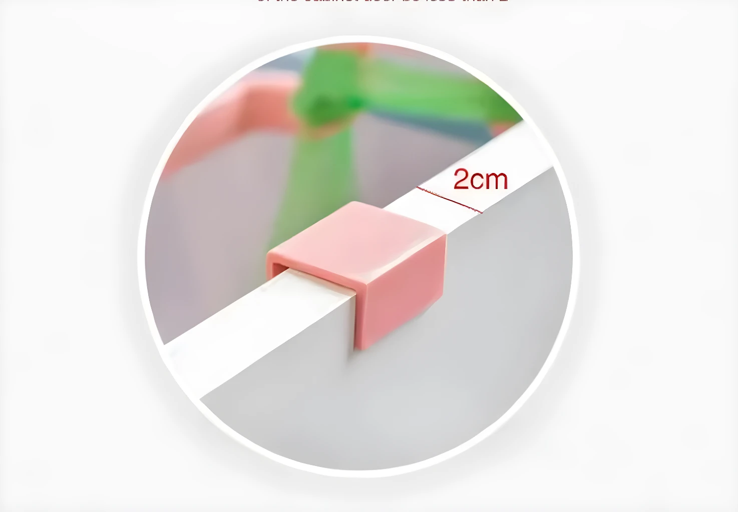 Soporte colgante para bolsa de basura, práctico y ajustable, ideal para cocinas.