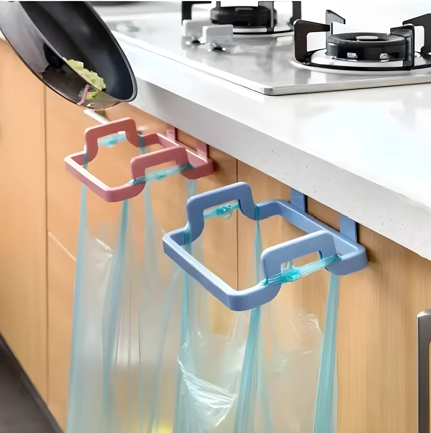 Soportes colgantes para bolsa de basura, ideales para cocina.