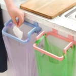 Soporte colgante para bolsas de basura, ideal para cocina. Incluye dos unidades.