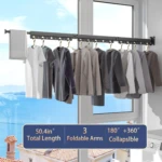 Tendedero plegable para montaje en pared con 10 brazos para colgar ropa, ideal para espacios reducidos.