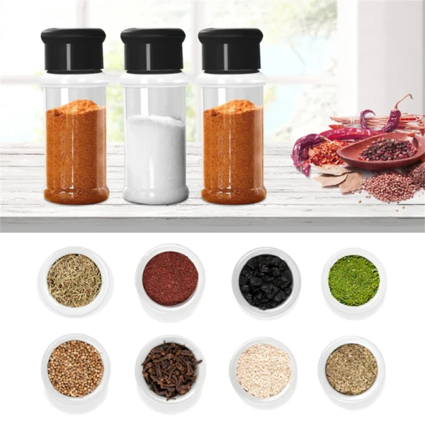 Estante de especias colgante moderno con salero y pimentero y varios condimentos.