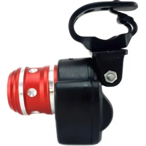 Linterna de bicicleta delantera zoom 1000Lm en rojo y negro, con soporte ajustable.