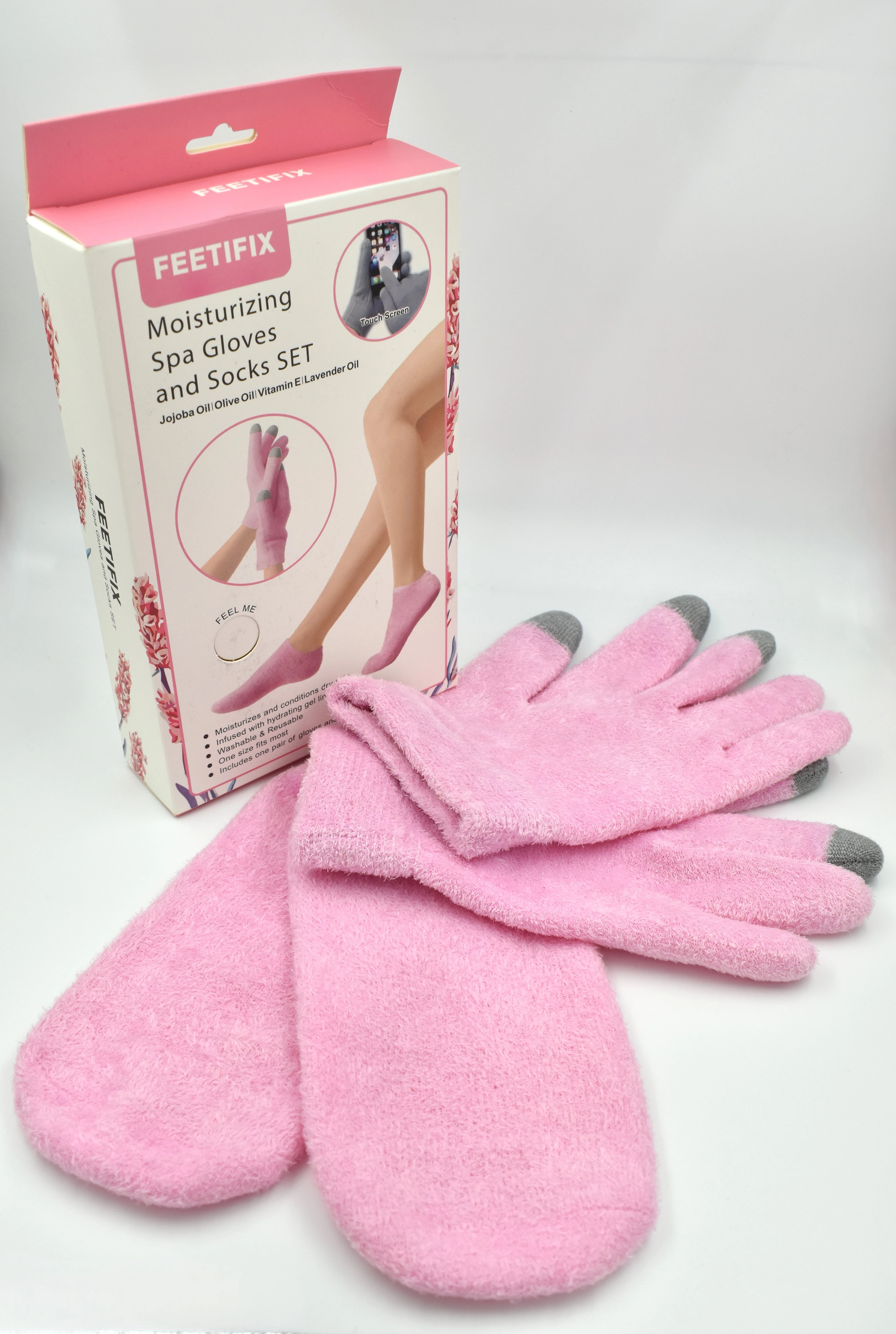 Guantes y medias hidratantes de spa FEETIFIX color rosa, para cuidado de manos y pies.