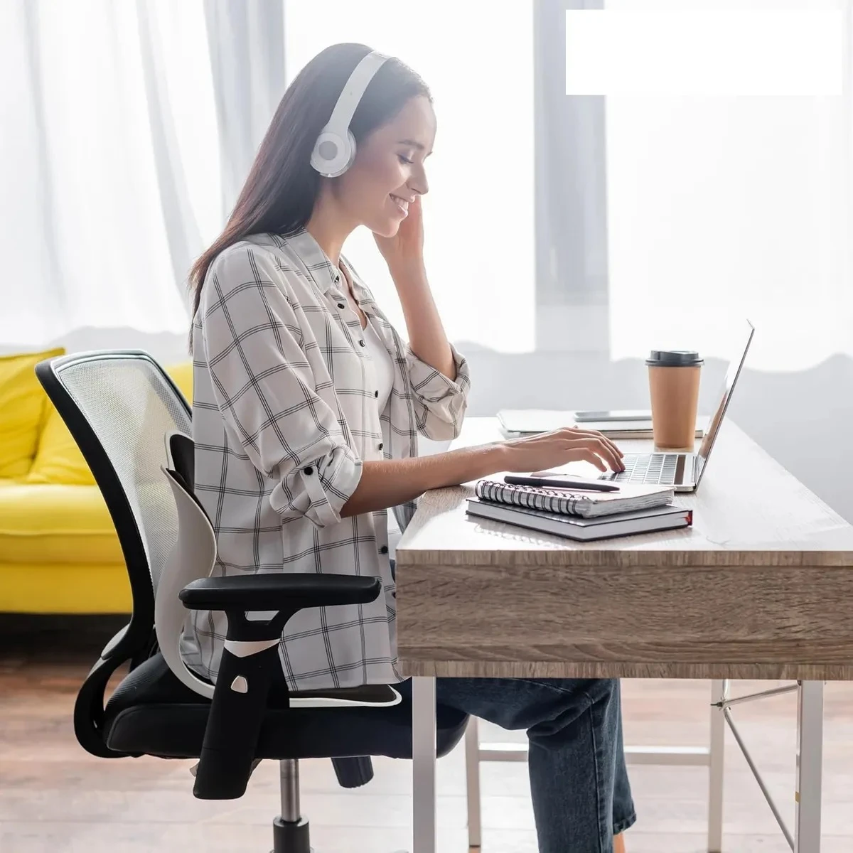 Espaldar corrector de postura para silla, mejora tu comodidad al trabajar.