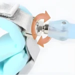 Muñequera anti-pérdida ajustable con cierre giratorio para seguridad infantil.