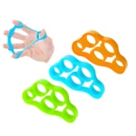 Banda elástica de silicona para fortalecer dedos y manos, en colores naranja, azul y verde.