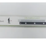 Barra de luz LED inalámbrica recargable LJ-CB-40, ideal para gabinetes, con sensor de movimiento.