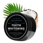 Carbón activo de coco para blanquear dientes, producto 100% natural.