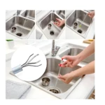 Set 2 ganchos flexibles para limpiar drenaje de fregadero y remover obstrucciones.
